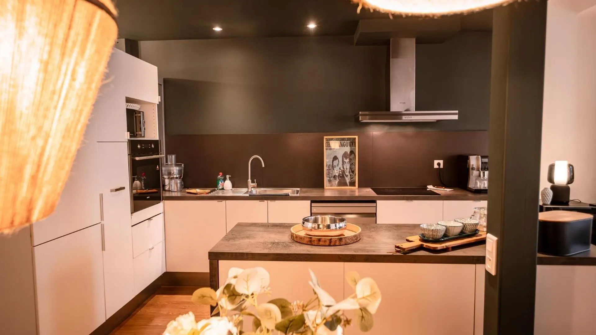 Appartement Le Duplex - Clim - Parking - Wifi à Montauban France